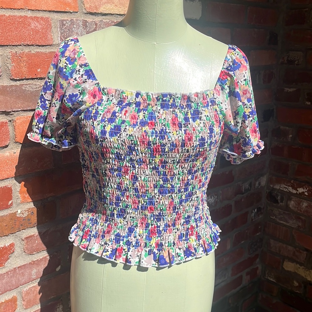Miami Floral Smocked Top size Medium